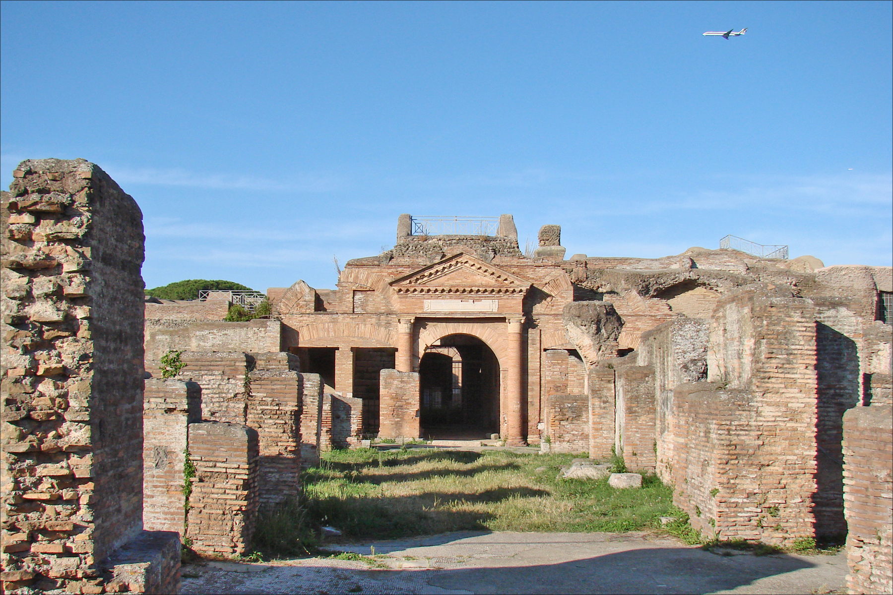 Special Episode – Exploring Place in Regal Rome with Neil, The Ancient Blogger – Part 2